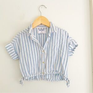 Old Navy Light Blue and White Striped Button Down Shirt